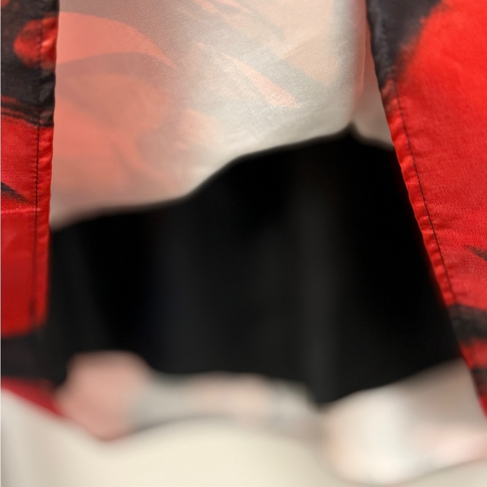 Full Red and Black Women's Skirt Sz‎ Med - Picture 11 of 14